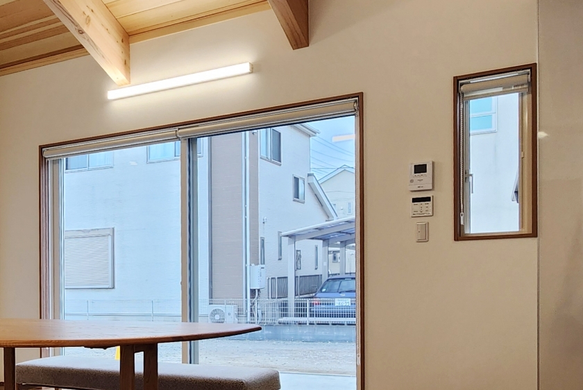 ロールスクリーン